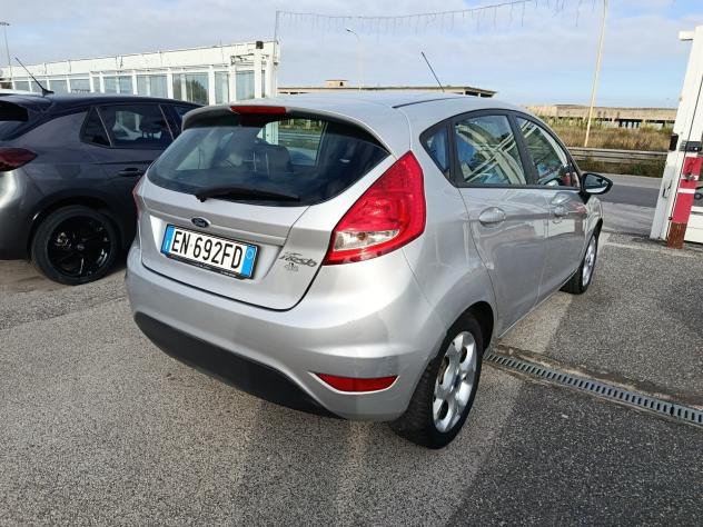 Ford Fiesta 1.4 TDCi 70CV 5p. Titanium - Foto 8