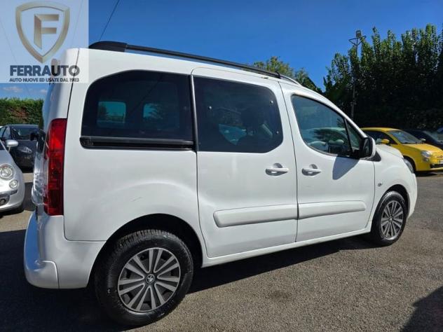 PEUGEOT PARTNER N1 5POSTI 1.6 HDi 115CV Outdoor - Foto 2