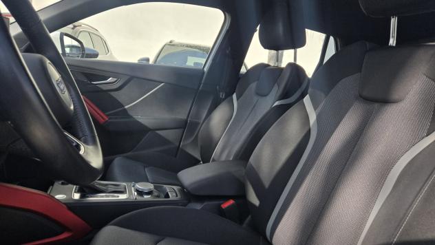 Audi Q2 30 1.6 tdi 115CV S line Edition S-Tronic Cockpit - Foto 8