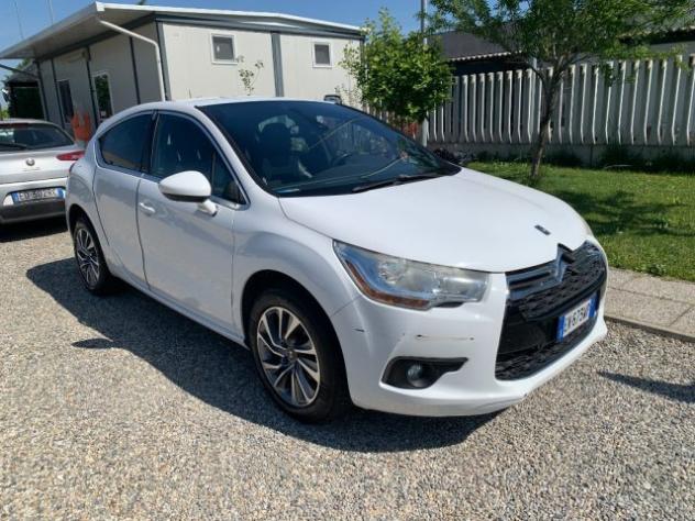 DS AUTOMOBILES DS 4 1.6 e-HDi 110 airdream Chic rif. 23642695 - Foto 3