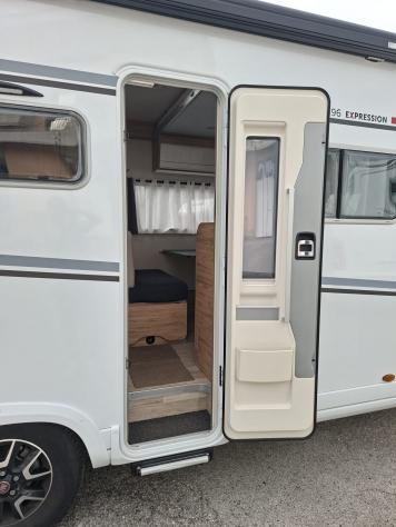 CAMPER PILOTE DUCATO SEMINTEGRALE 7 POSTI DOPPIA DINETTE LETTI CASTELLO CLIMATIZZATORE BASCULANTE FOTOVOLTAICO CAMPEGGIO USATI GENERALI 1675 - Foto 5