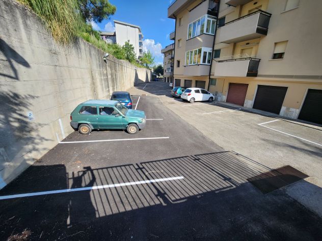 Appartamento ristrutturato con box e mansarda - Foto 3