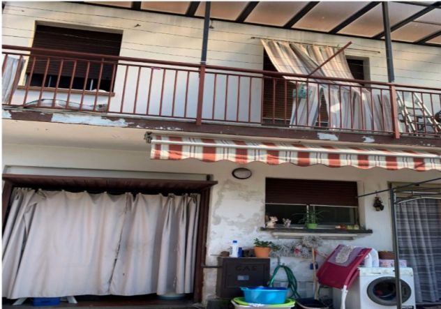 ASTA OCCASIONE : CESANO MADERNO Via Ottaviano villetta a schiera - Foto 2