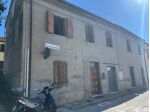 Pozzo Alto (Pu) vendesi porzione di immobile