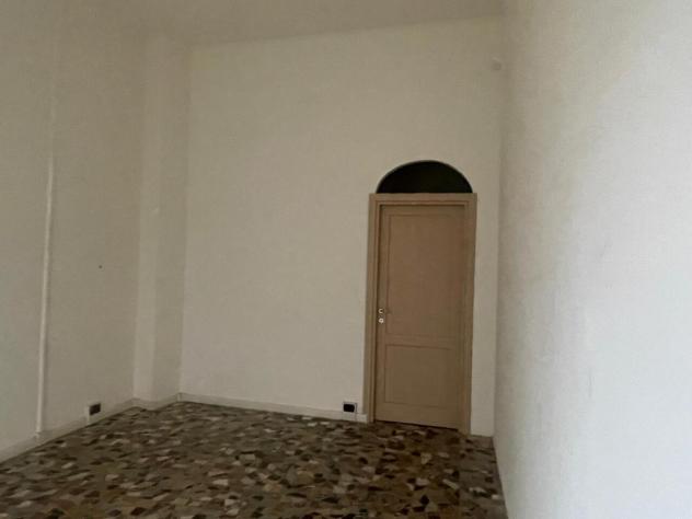 1 Vetrina in vendita a Massa - Foto 3