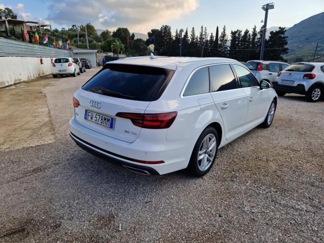 Audi A4 Avant 35 TDI S tronic Business - Foto 7