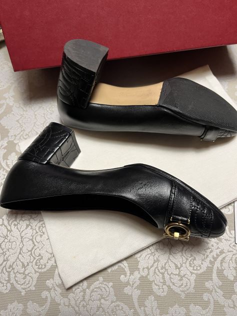 Scarpe Salvatore Ferragamo - Foto 3
