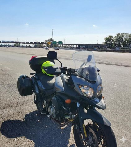 Vendo Suzuki V-Strom 650 **ABS** – 2016 – 25.400 km – grigio canna di fucile – M - Foto 2