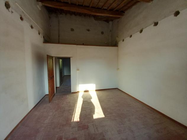 COLONICA di 12 vani e di 550 mq (CERTALDO) rif. C 35 - Foto 13