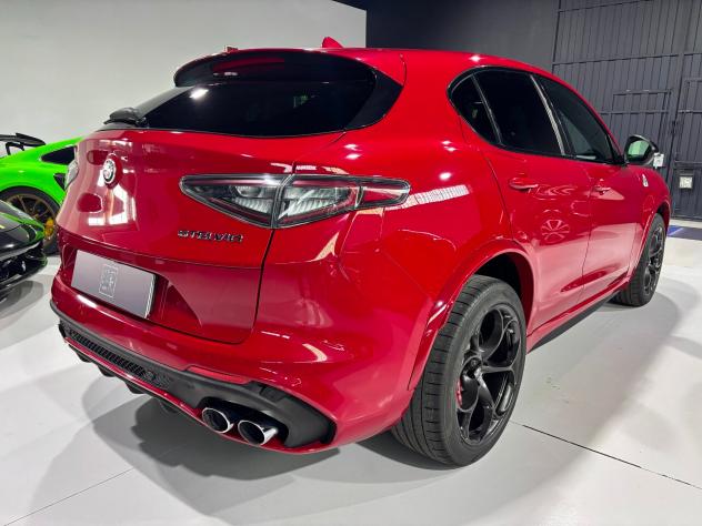 ALFA ROMEO Stelvio Stelvio 2.9 Bi-Turbo V6 510 CV AT8 Quadrifoglio - Foto 3