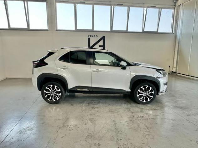 TOYOTA Yaris Cross 1.5 HYBRID 5P. E-CVT TREND rif. 23877985 - Foto 8