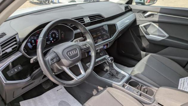 AUDI Q3 35TDI S-Line edition S-tronic 2.0cc 150cv rif. 23856855 - Foto 9