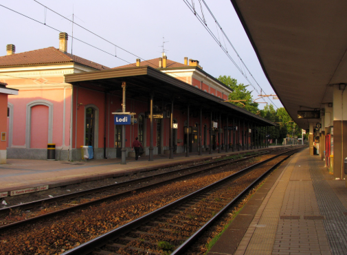 Ampio 3 locali a 10min da stazione Lodi