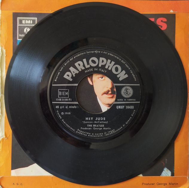 THE BEATLES - HEY JUDE / REVOLUTION - 7" 45 RPM ITALY 1968 - Foto 3
