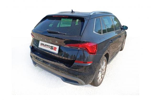 Škoda Kamiq Kamiq 1.0 tsi Style 110cv / Smartlink wireless - ACC - Sensori di parcheggio anteriori e posteriori - Retrocamera - Ambient light - Foto 2
