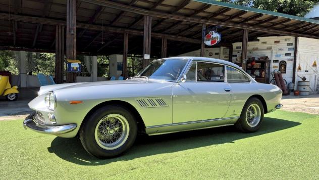 Ferrari 330 GT 2+2 I Serie 1964 - Foto 4