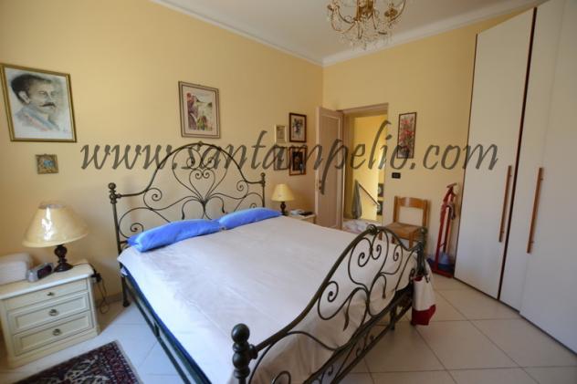 Bordighera - ZONA CENTRALE VENDESI CASA INDIPENDENTE CON GIARDINO PRIVATO - Foto 7
