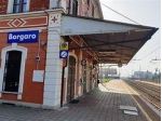 BORGARO BILOCALE CON TERMO AUTONOMO E POSTO AUTO