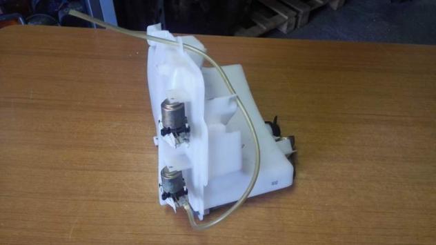 Vaschetta Acqua Tergi e 2 Motorini FIAT Panda 1 serie ( 141 ) fino al 2003 - Foto 3