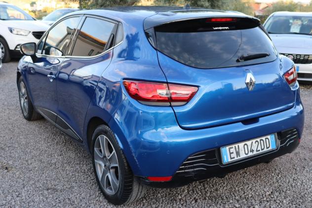 Renault Clio 1.5 dCi 8V 75CV 5 porte Costume National - Foto 5