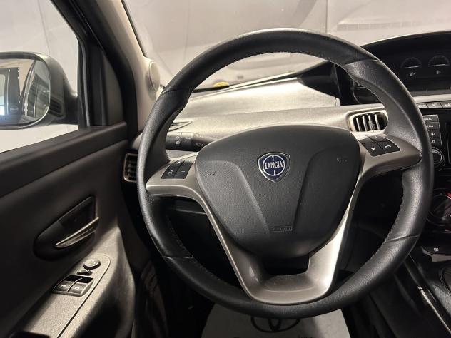 Lancia Ypsilon 1.0 70cv Firefly Hybrid S&S Ecochic AREA C FREE - Foto 10