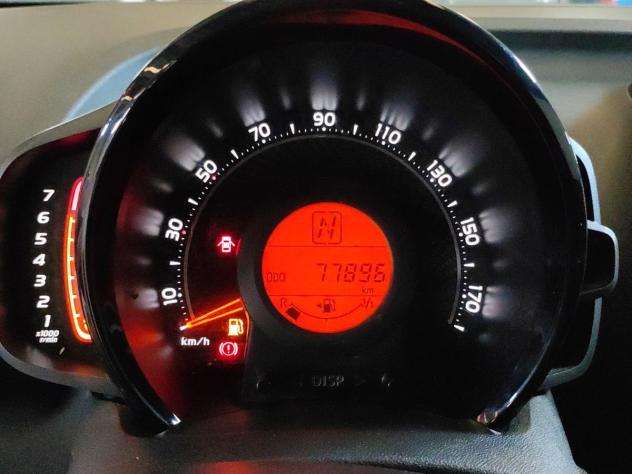 Toyota Aygo 1.0 VVT-i 72 CV 5 porte x-fun MMT - Foto 10