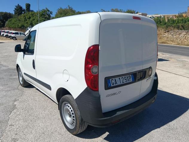 Fiat Doblo Dobl1.6 MJT 120CV PC-TN Cargo - Foto 3