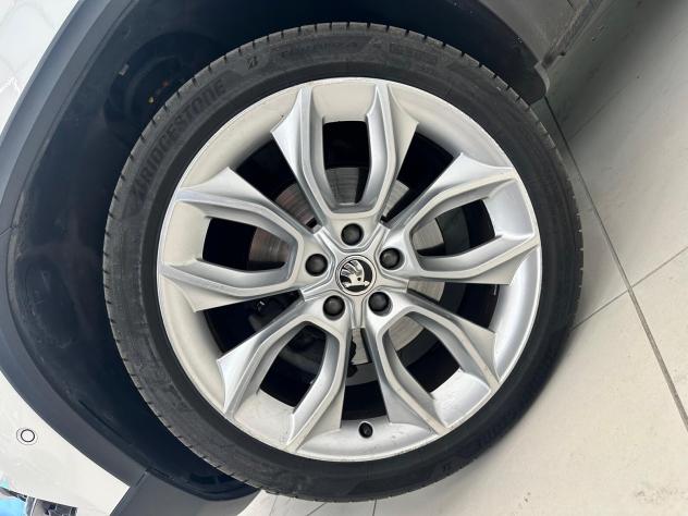Skoda Karoq 2.0 TDI SCR 4x4 DSG Style - Foto 4