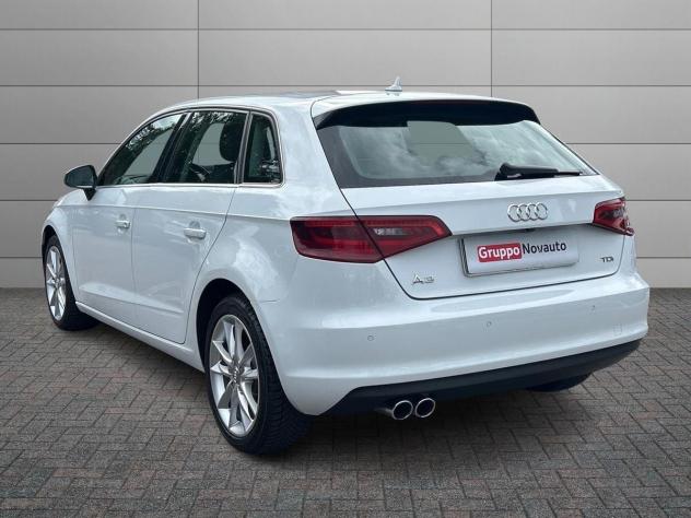 Audi A3 2.0 TDI S tronic Ambiente S.Back - Foto 4