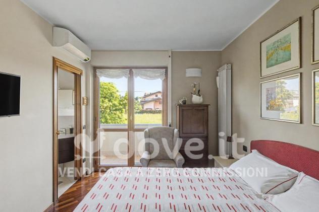 Appartamento di 100 m² con 3 locali e box auto in vendita a Albizzate - Foto 18