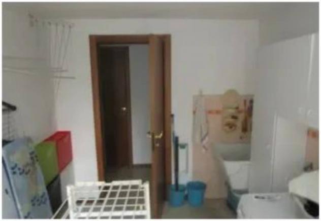 Immobile in asta di 340 m², box auto in vendita a Medole - Foto 12