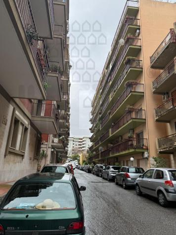 APPARTAMENTO di 3 vani e di 70 mq (MESSINA) rif. 2VS18165