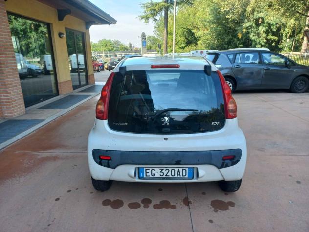 Peugeot 107 1.0 68CV 5p. Desir - Foto 6