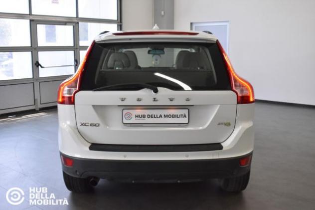 VOLVO XC60 DRIVe Kinetic rif. 24016355 - Foto 5