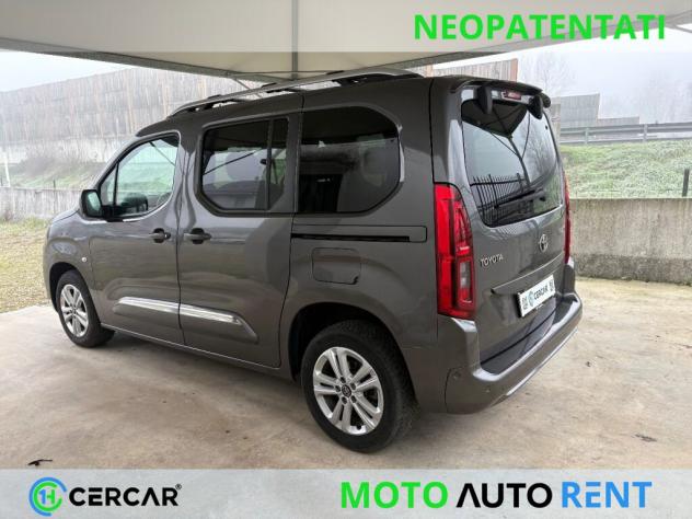 Toyota Proace City 1.5D 100 CV 7 POSTI EURO 6-DTEMP 7 DIESEL Lounge - Foto 7