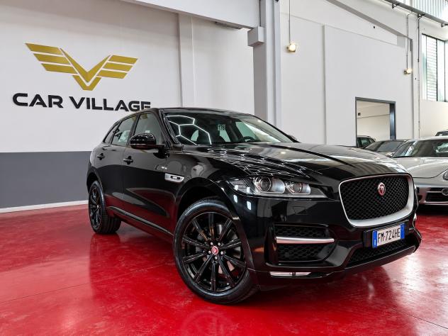 Jaguar F-Pace 3.0 D V6 300 CV AWD aut. R-Sport - Foto 2
