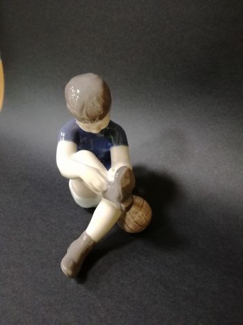 ROYAL COPENAGHEN BOY WITH BALL - Foto 2