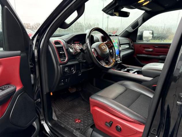 DODGE RAM V8 HEMI CREW CAB - REBEL rif. 23821148 - Foto 7