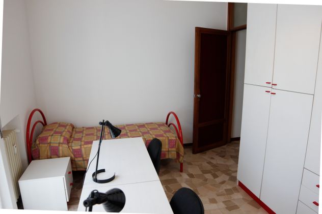2 POSTI LETTO IN BILOCALE A STUDENTI IN CENTRO STORICO - Foto 10