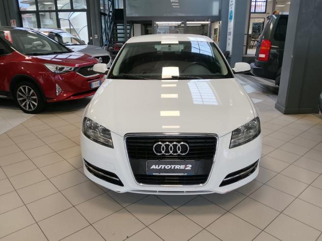 Audi A3 A3 1.6 tdi Attraction 90cv - Foto 4