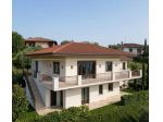 Villa Singola con Vista Lago - Progetto di Ristrutturazione Esclusivo