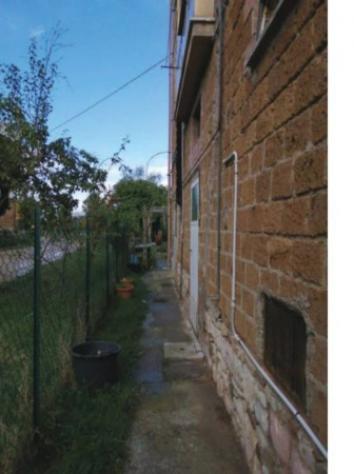 Immobile in asta di 142 m² con più di 5 locali e box auto in vendita a Marsciano - Foto 2