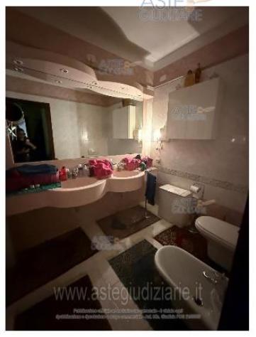 IMMOBILI-IMMOBILE RESIDENZIALE-Piazza Ischia, 14 - Foto 8