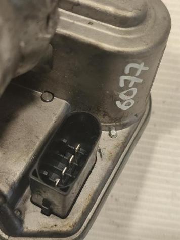 CORPO FARFALLATO BMW Serie 3 E92 Coupé 780437301 N47D20A diesel 1995 (0610) - Foto 3