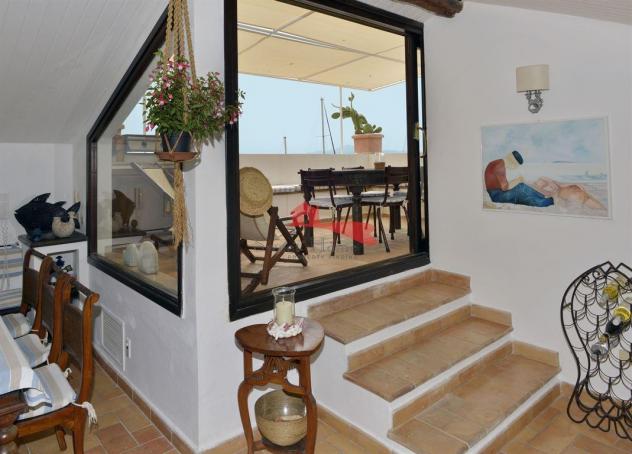 LA CASA SUL PORTO A LA MADDALENA - SARDEGNA - Foto 15