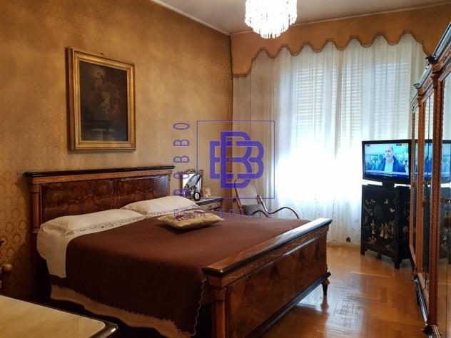 Appartamento in elegante palazzo d'epoca - Foto 3