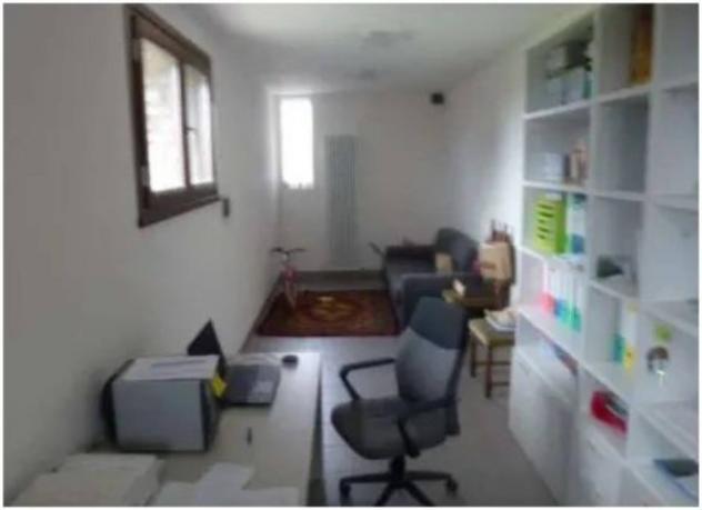 Immobile in asta di 274 m² con più di 5 locali e box auto in vendita a Roverbella - Foto 13