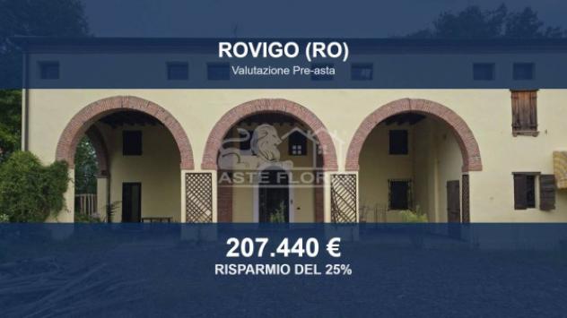 Immobile in asta di 870 m² in vendita a Rovigo