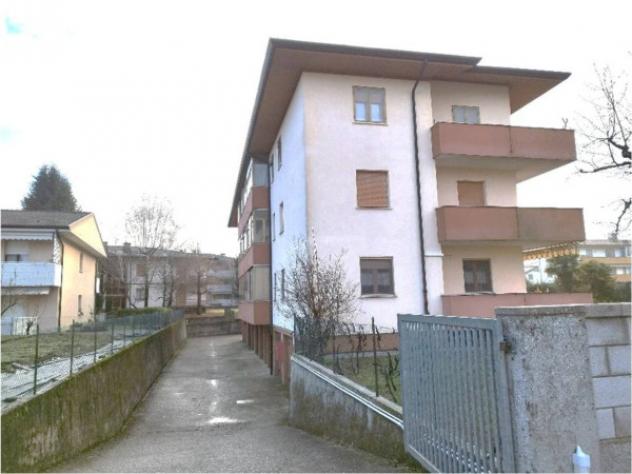 Immobile in asta di 54 m², box auto in vendita a Tavagnacco - Foto 2