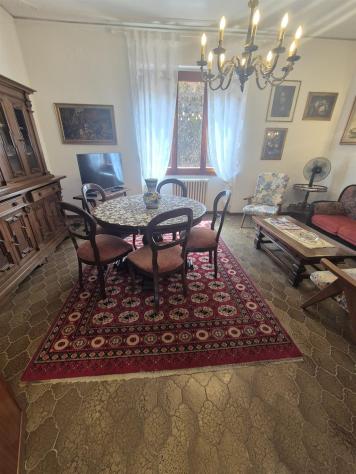 VENDESI APPARTAMENTO TOSI (PELAGO) DI 5 VANI - Foto 3